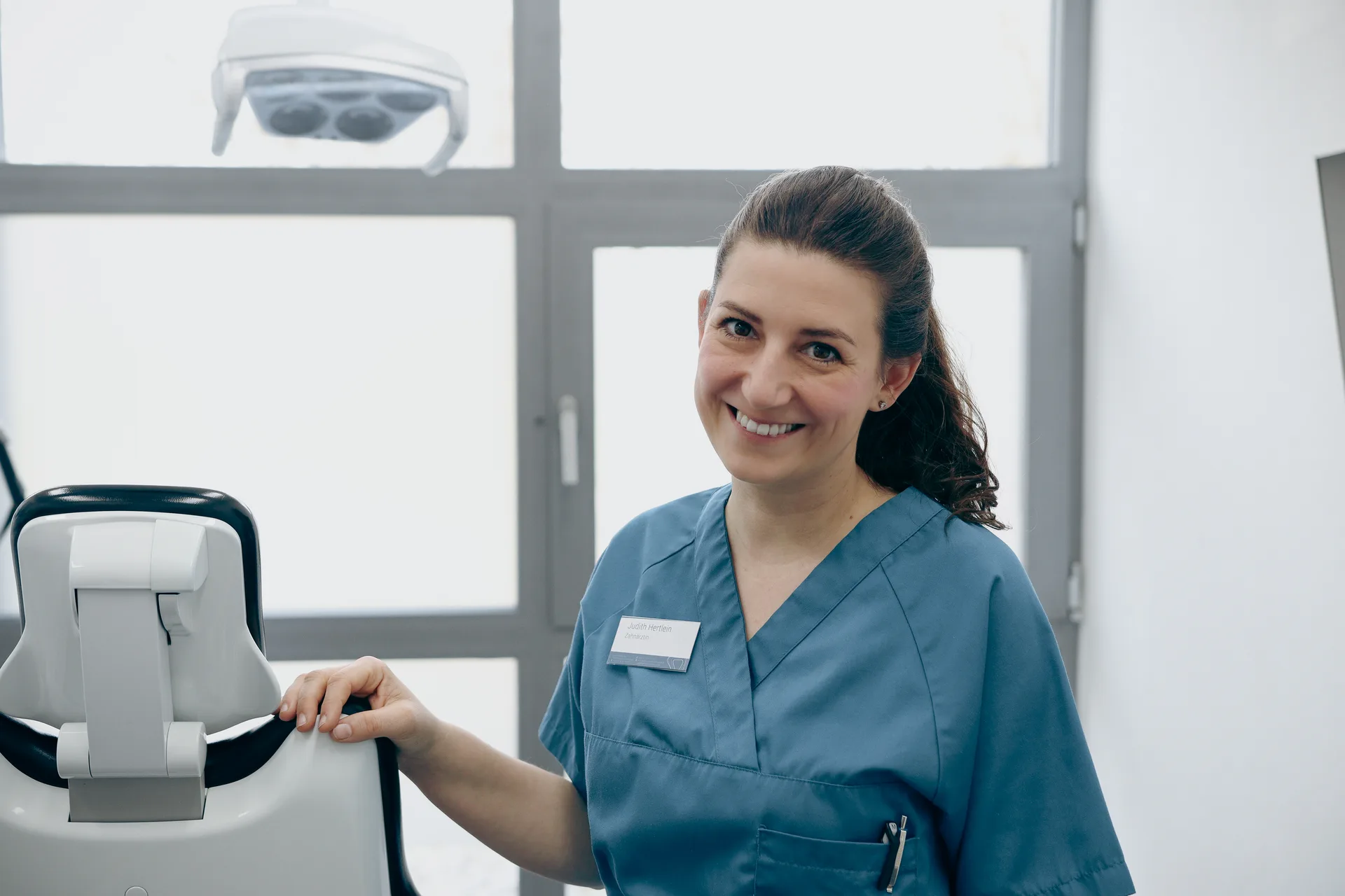 Dr. Judith Hertlein, Zahnärztin & Praxisinhaberin Stuttgart-Weilimdorf