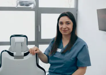 Salome Putkaradze, Prophylaxe Zahnarztpraxis Wolfbusch Stuttgart